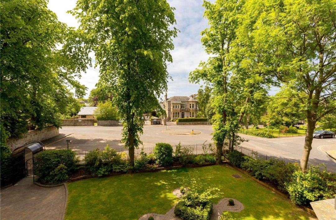 Greenhill Gardens